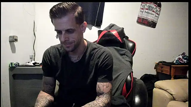 JamesMichael88 online show from March 3, 4:08 pm