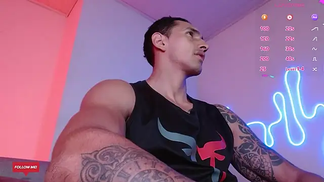 Snapshot of Joylopez_fit chatting on March 3, 2:21 pm Joylopez fit online show from March 3, 2:21 pm