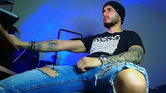 XanderCage99 online show from March 29, 11:05 pm