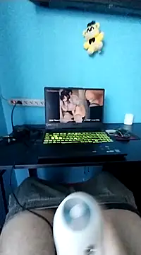 Snapshot of Elrep_tile chatting on January 14, 9:09 pm Elrep tile online show from January 14, 9:09 pm