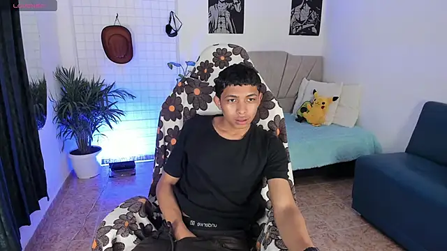 twinkmilk  online show from September 24, 8:07 pm