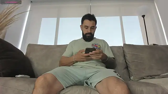 ragnar881547 online show from January 13, 11:41 am