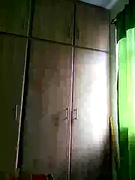 Snapshot of escorpio50jt chatting on January 7, 1:10 pm escorpio50jt online show from January 7, 1:10 pm