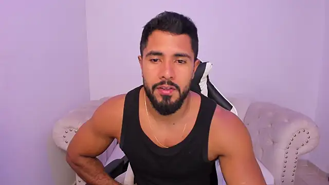 Santiago huntt online show from March 9, 8:25 pm