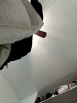 jayjay198080 online show from November 29, 7:38 pm