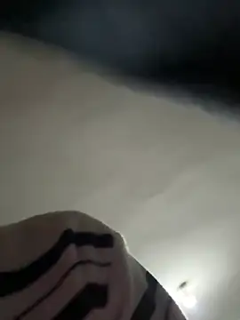 zxb757369 online show from November 21, 1:10 pm