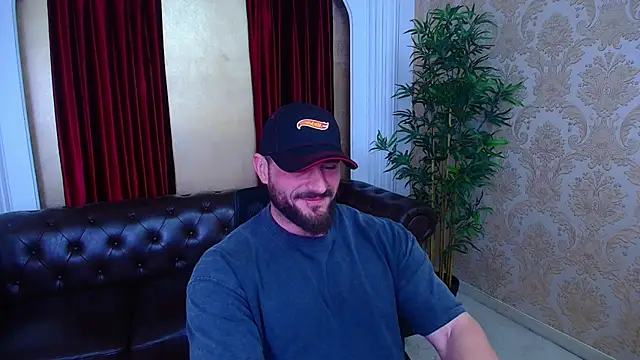 AdamJamesonn online show from November 8, 6:38 am