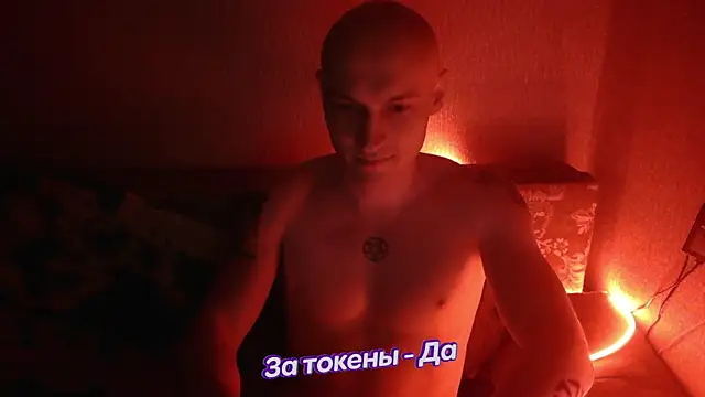 Snapshot of johnny_positive chatting on January 24, 11:02 pm johnny positive online show from January 24, 11:02 pm