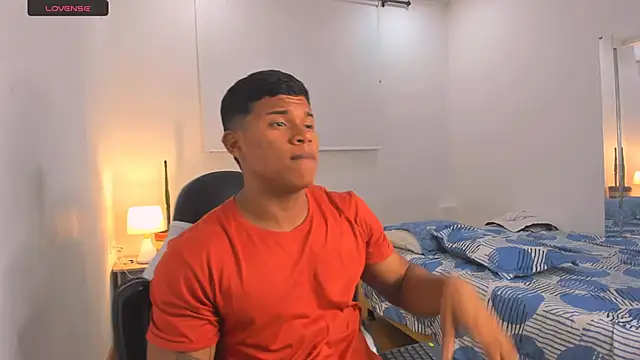 maxsteel177 online show from March 6, 11:31 pm