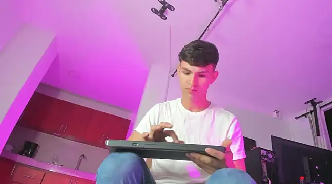 orlando yate online show from January 19, 9:01 am