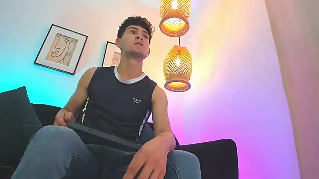 orlando yate online show from February 14, 4:31 pm