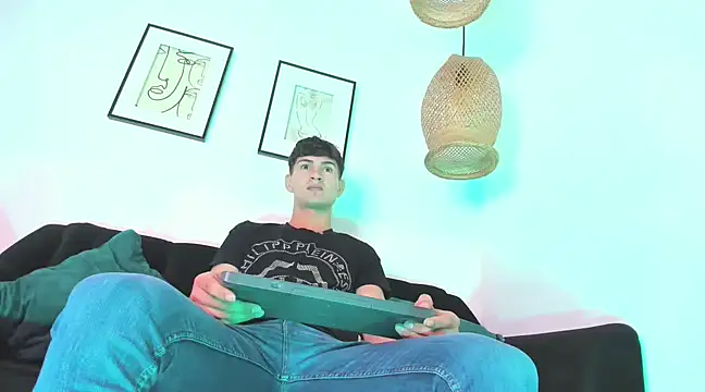 orlando yate online show from February 8, 11:13 pm