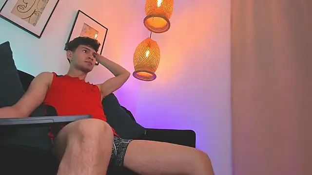 orlando yate online show from February 15, 10:54 pm