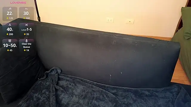 hairyncuteass online show from April 10, 1:51 pm