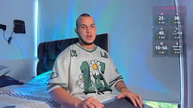 austinoficial online show from February 13, 9:31 pm