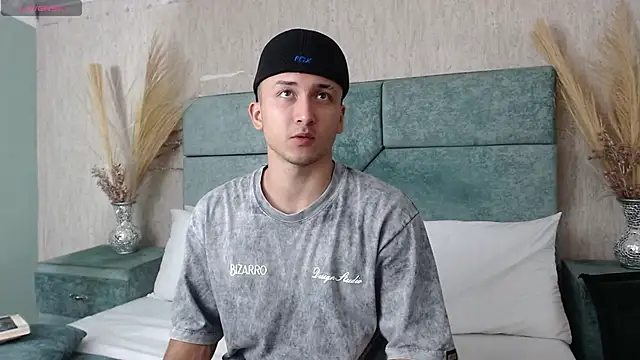 BrandonColee online show from March 21, 12:39 pm