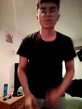 elbebesitobebelean666 online show from April 16, 4:34 am