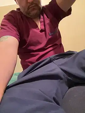 Snapshot of Inglphons chatting on February 23, 6:55 am Inglphons online show from February 23, 6:55 am