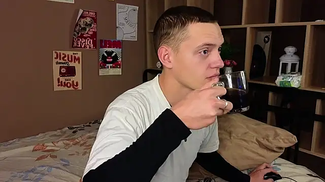 Oliver Sunshine online show from January 23, 2:28 pm