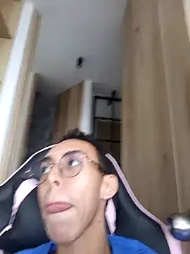 EthaanCox online show from February 27, 9:25 pm