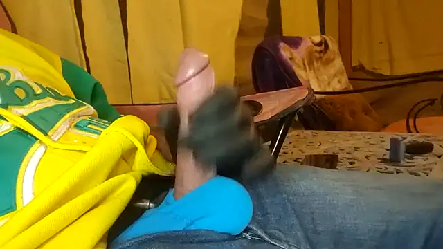 bwcbeat83 online show from November 8, 7:33 am