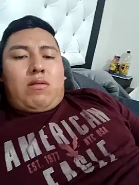 yony1379 online show from December 4, 2:51 am