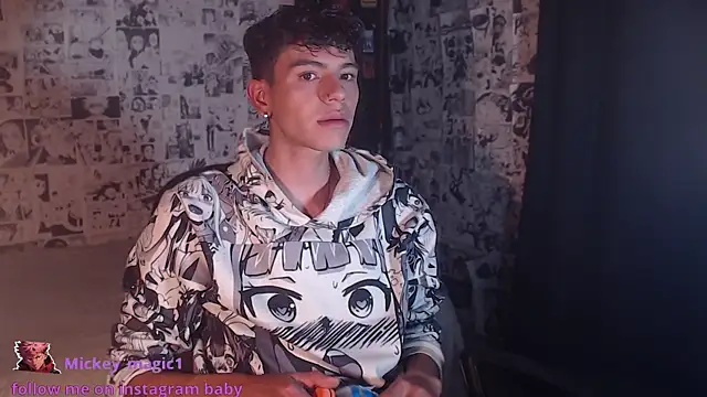 Mickey Magic online show from November 27, 4:27 am