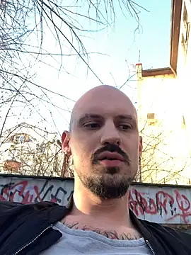 AssHunter4k online show from April 1, 3:42 pm