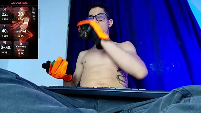 wolfandsky online show from December 3, 11:49 am