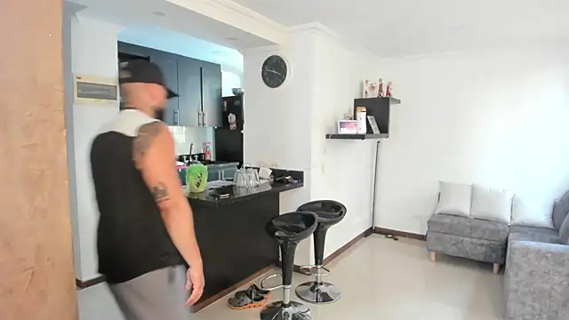 dereckgreen online show from March 2, 8:49 pm