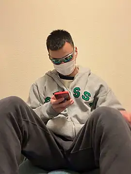 ki--kun online show from February 2, 10:46 am