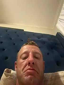 biggzee6 online show from June 10, 4:25 am