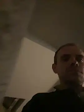 wyattstone online show from April 8, 8:28 pm