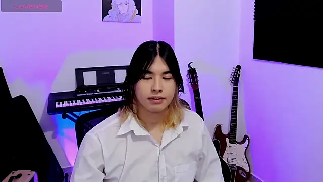 Snapshot of JordiWilld chatting on February 4, 11:49 pm JordiWilld online show from February 4, 11:49 pm