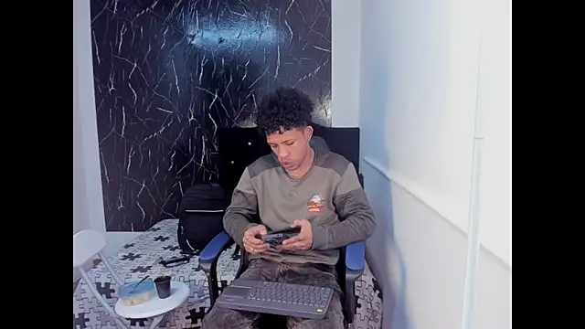 carlos alber12 online show from October 27, 12:07 pm