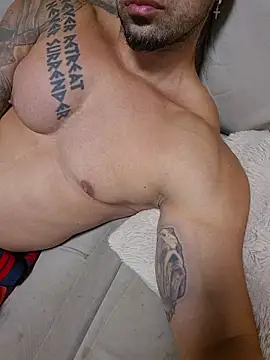 badbrown online show from March 13, 3:03 am