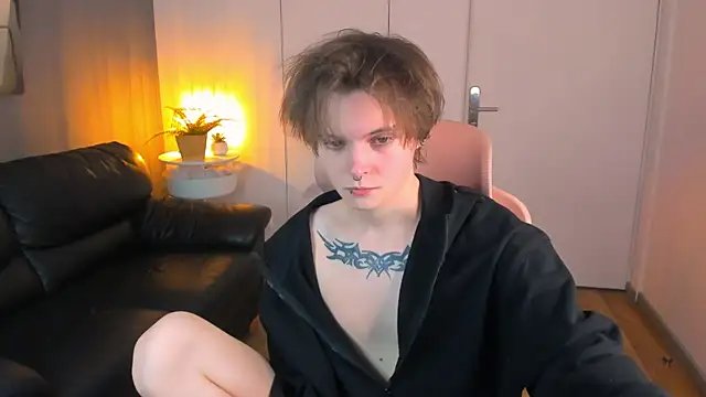 DemianEnglen online show from April 9, 3:29 pm