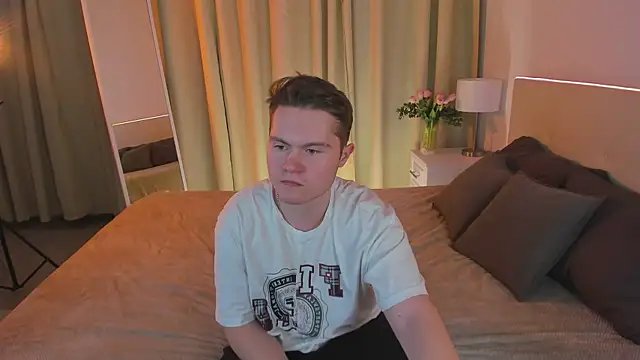 Asacura Yo online show from January 27, 3:18 pm