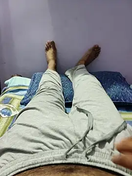 xmanrawan2 online show from February 28, 2:49 pm