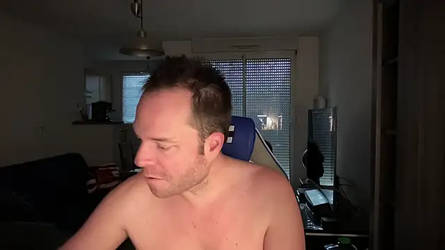 Funnyjul31 online show from February 13, 4:07 pm