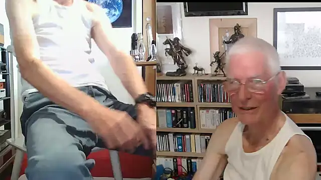 bigears online show from November 6, 1:58 pm