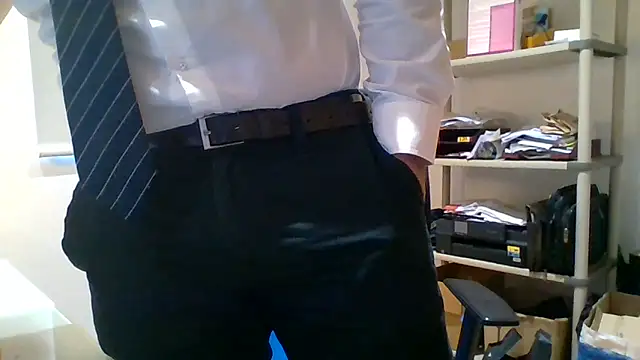 66MA69 online show from March 5, 3:52 pm