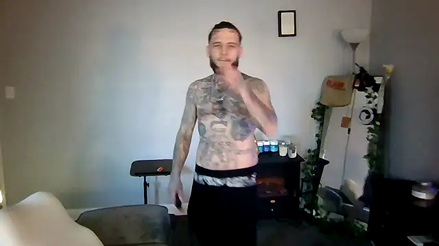 cruz815 online show from February 8, 9:52 pm