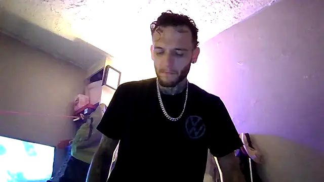 cruz815 online show from September 16, 9:37 pm