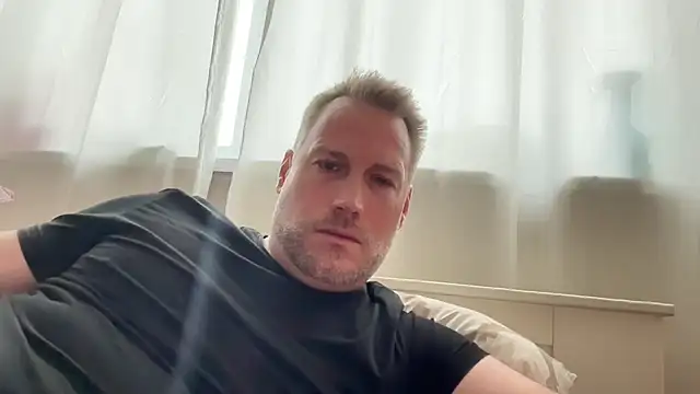 Christian87xxx online show from February 6, 12:02 pm