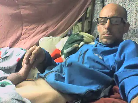 ironeagle77 online show from December 20, 2:46 pm