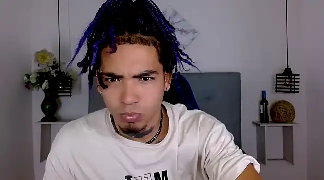 Snapshot of LihanJor_23 chatting on March 20, 3:02 am LihanJor 23 online show from March 20, 3:02 am