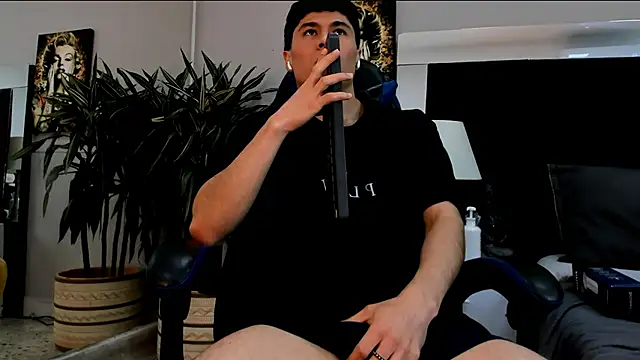 roan birkin online show from February 18, 9:01 pm