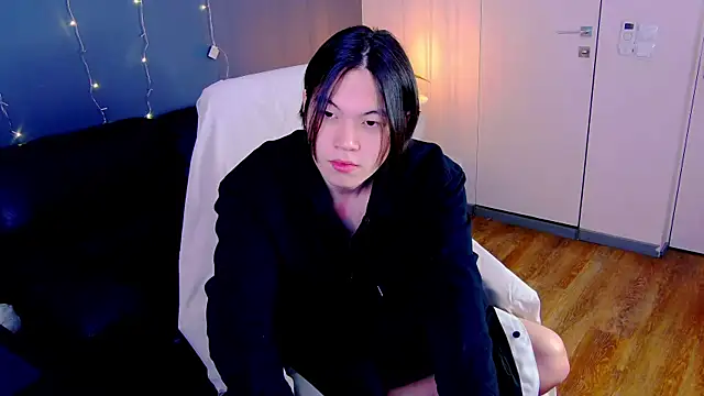 Snapshot of just_gay_ chatting on February 4, 1:16 pm just gay  online show from February 4, 1:16 pm