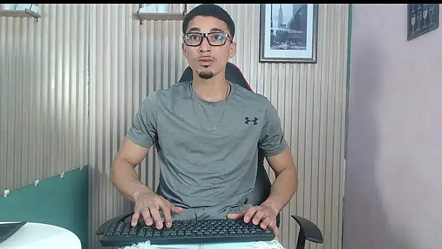 Becker2  online show from December 1, 11:08 pm